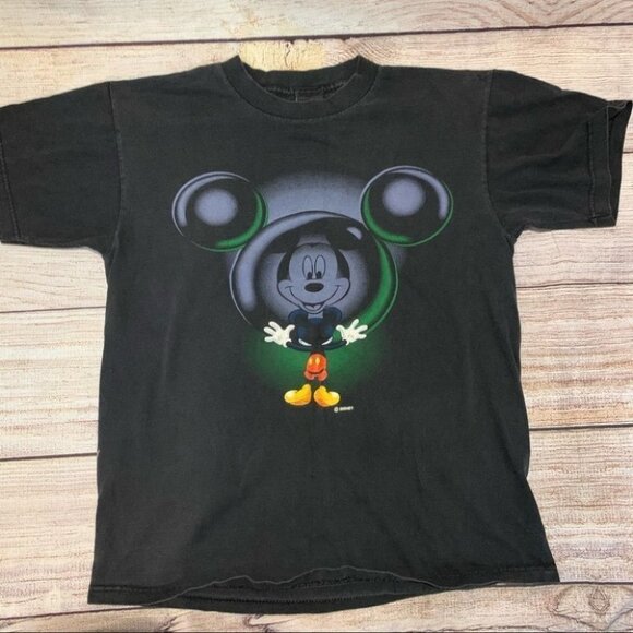 Vintage Disney Mickey Mouse Tee Size Medium